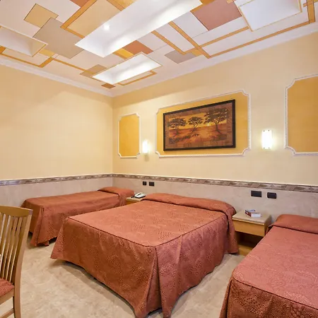 Marco Polo מלון 3*